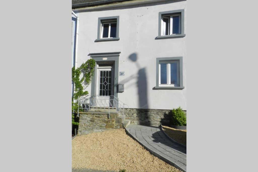 Apartament Chez Marcel Fauvillers Zewnętrze zdjęcie